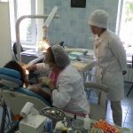 Летняя практика – 2013: Студенты-стоматологи осваивают профессиональные навыки