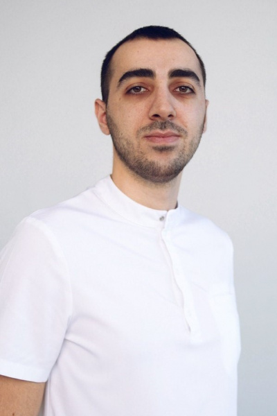 Везиров Руслан Рудикович