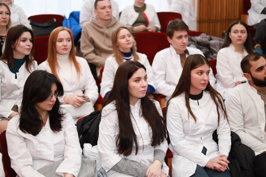 Выпускники ВолгГМУ выбирают свое будущее 