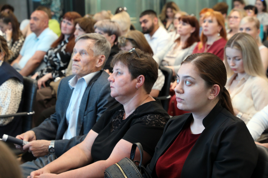 Особенности обеспечения эпидемиологической безопасности обсудили в ВолгГМУ участники межрегиональной конференции 