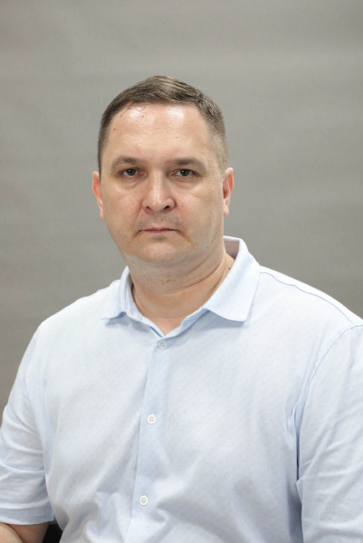 Перов Юрий Вадимович