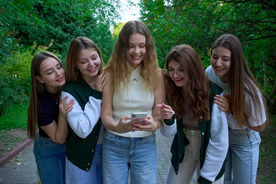 Студентов ВолгГМУ приглашают стать участниками недели субботников «Мы за чистоту»