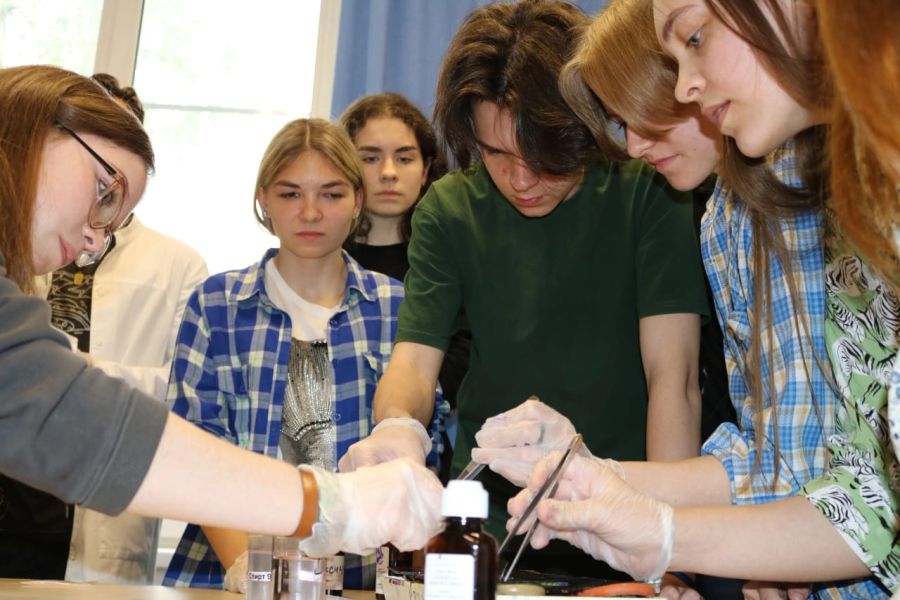 Учащиеся 7-10 классов приглашаются в летнюю «Медицинскую школу» ВолгГМУ