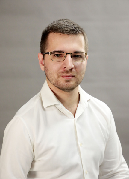 Лаврущенко Артем Александрович