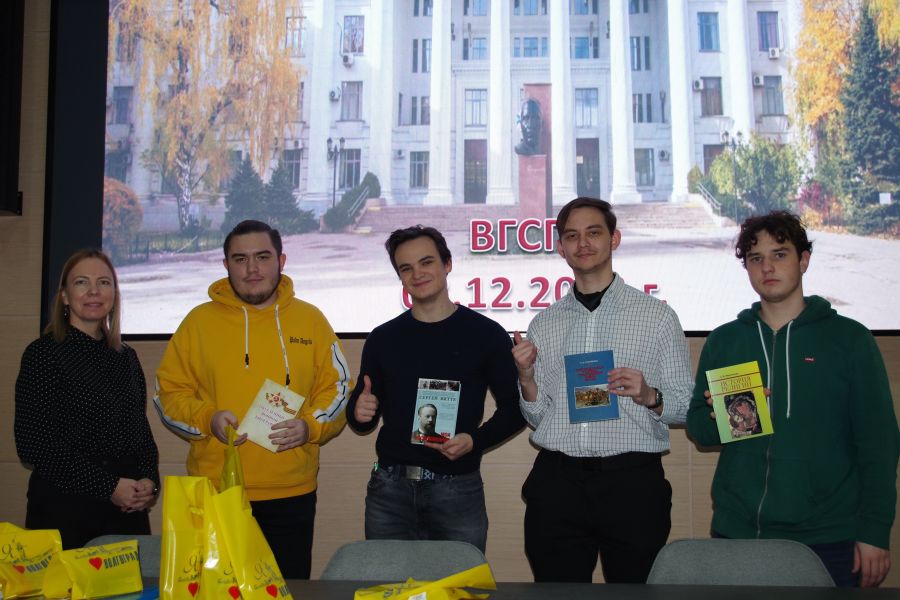 Студенты ВолгГМУ - победители XII Региональной олимпиады по истории