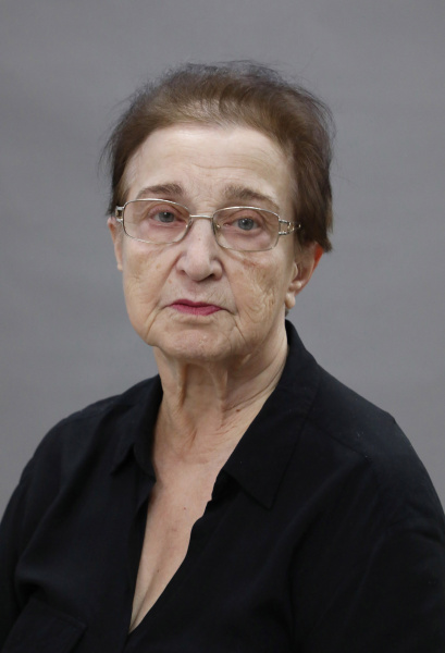 Плешакова Елена Олеговна