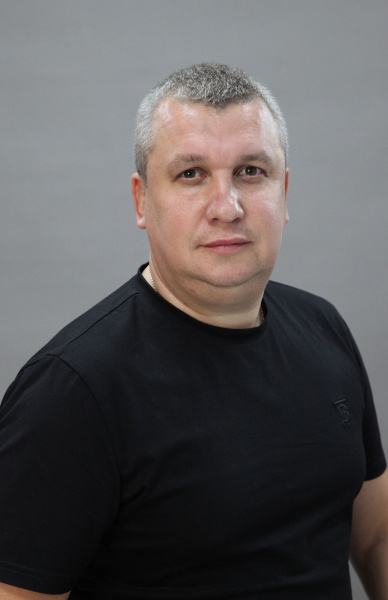 Макрушин Денис Борисович