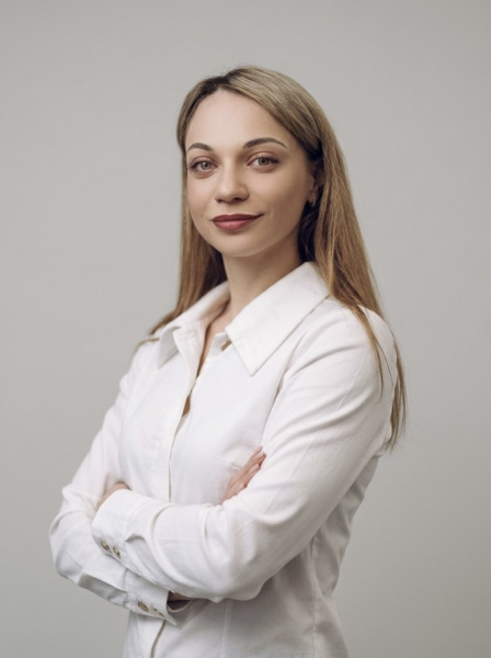 Попова Карина Эдуардовна