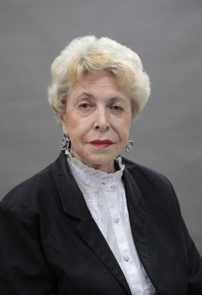 Крюкова Любовь Александровна