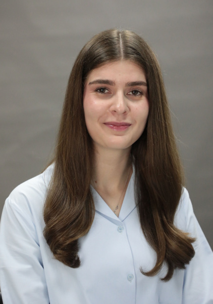 Мадатханова Айтен Азеровна