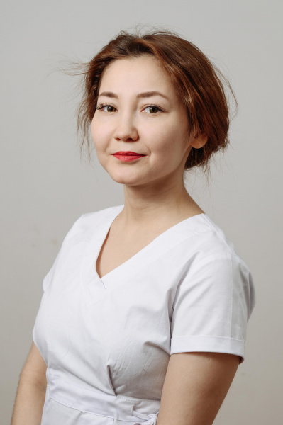 Очирова Айза Батровна