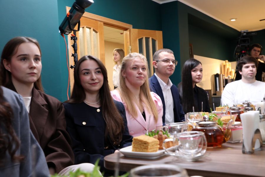 «Завтрак с ректором»: что осталось за кадром?