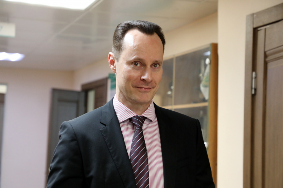 «Главенствующую роль играет благополучие семей»: Владимир Шкарин – о демографическом потенциале региона