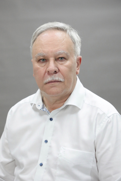 Сапожников Аркадий Давидович