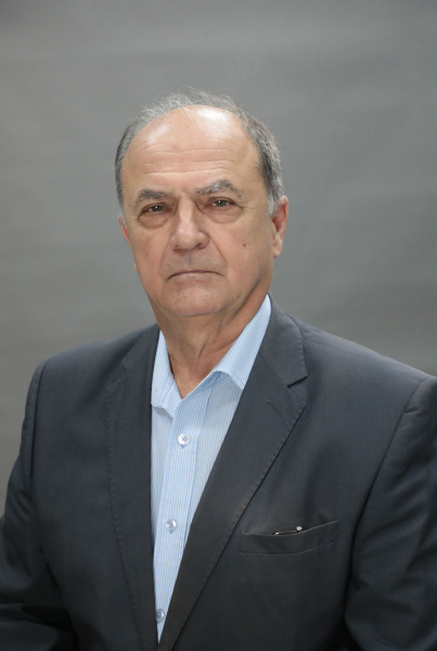 Ахмедов Альберт Нуриевич