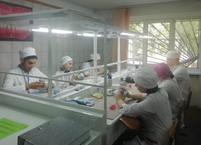 В колледже ВолгГМУ проведен демонстрационный экзамен WorldSkills Russia В колледже ВолгГМУ проведен демонстрационный экзамен WorldSkills Russia