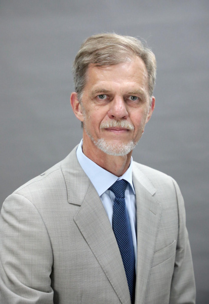 Емельянов Дмитрий Николаевич