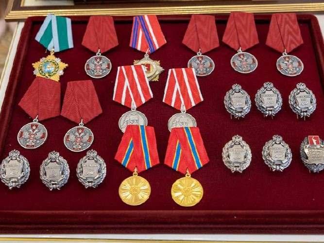 Сотрудникам ВолгГМУ вручены государственные награды Сотрудникам ВолгГМУ вручены государственные награды