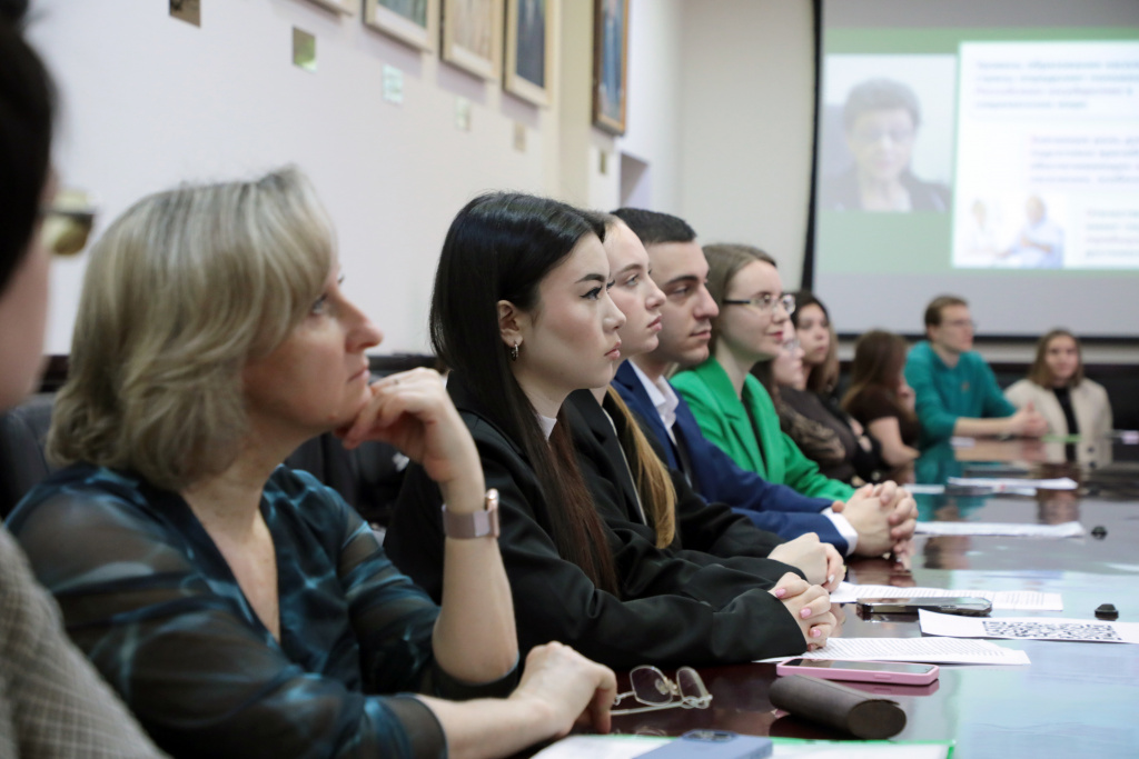 Лучшие практики и перспективы здоровьесбережения изучили на V Всероссийской научно-практической конференции