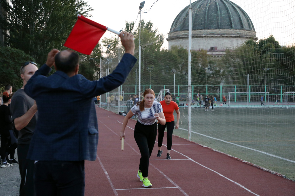 В ВолгГМУ подвели итоги соревнований по легкоатлетической эстафете и мини-футболу