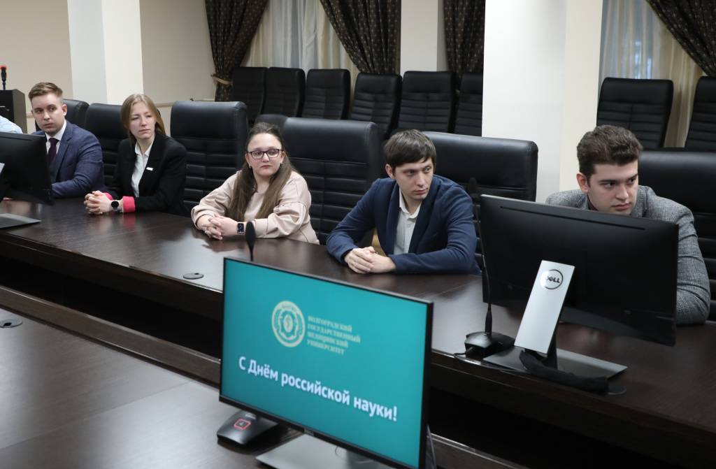 В День российской науки студентов и сотрудников ВолгГМУ отметили за успехи в научно-исследовательской деятельности