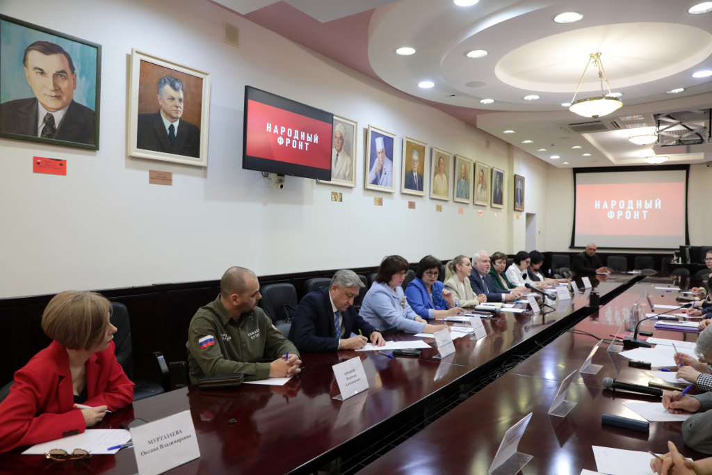 Народный фронт обсудил вопросы организации медицинской помощи детскому населению