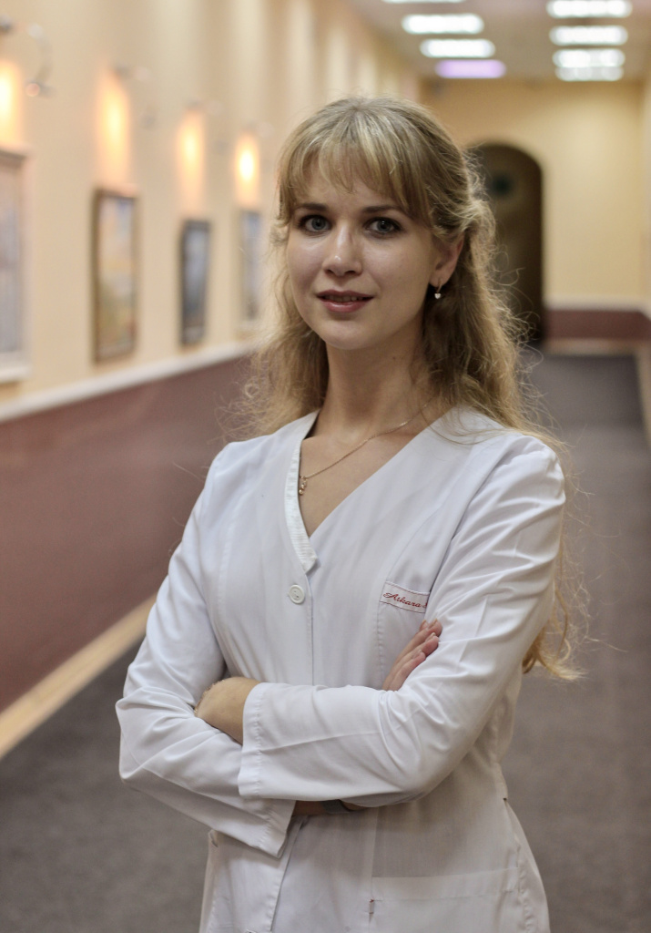 Елена Соколова