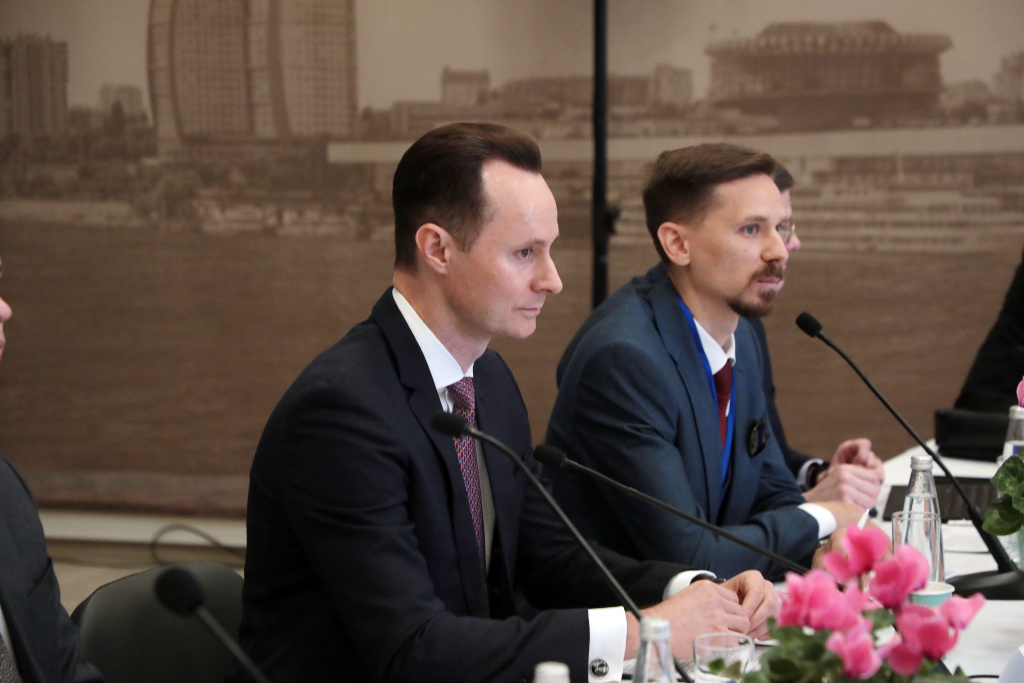 Закрытый отраслевой форум по созданию и внедрению инновационных лекарственных средств начал свою работу в Волгограде