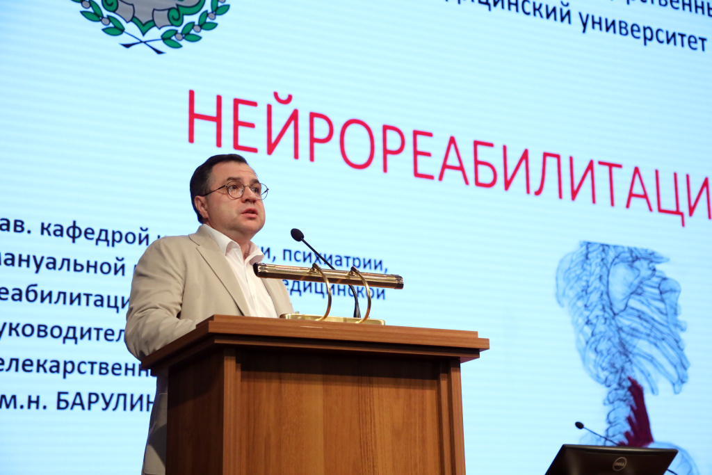 В ВолгГМУ состоялась актовая лекция «Искусство быть выпускником»