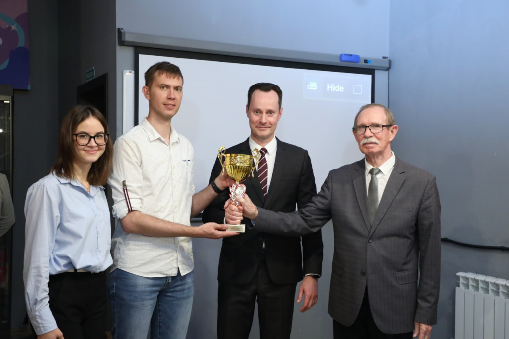 Ректор наградил студентов ВолгГМУ за спортивные достижения