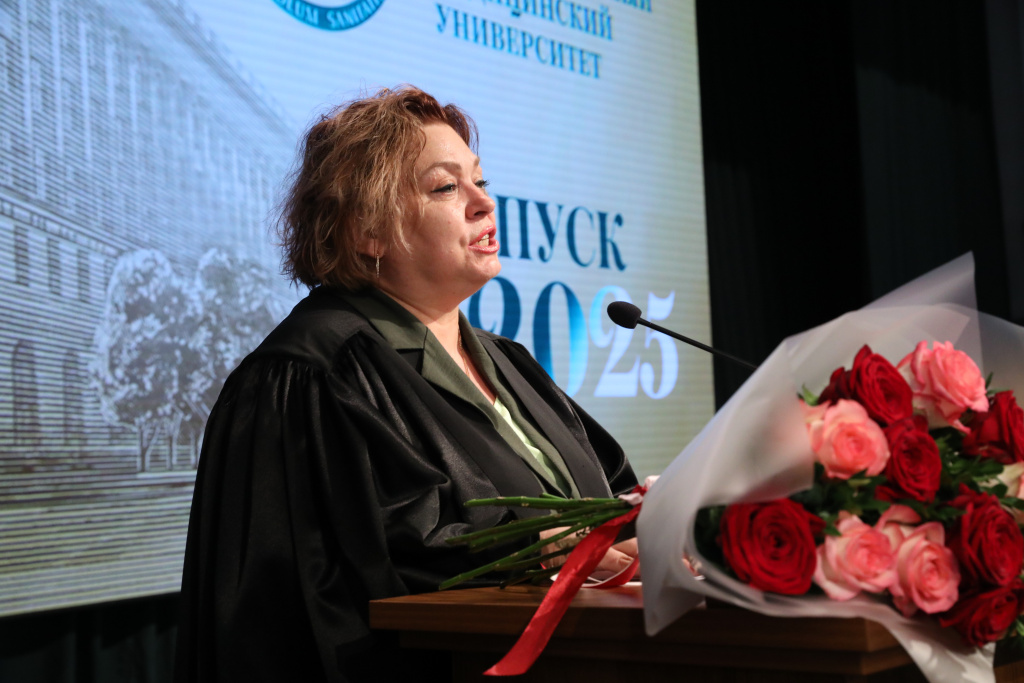 Вручение дипломов в ВолгГМУ