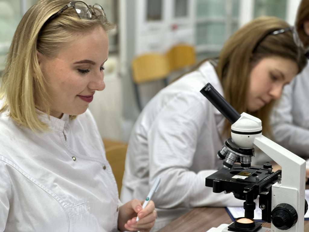 Определены лучшие гистологи среди студентов 2 курса ВолгГМУ