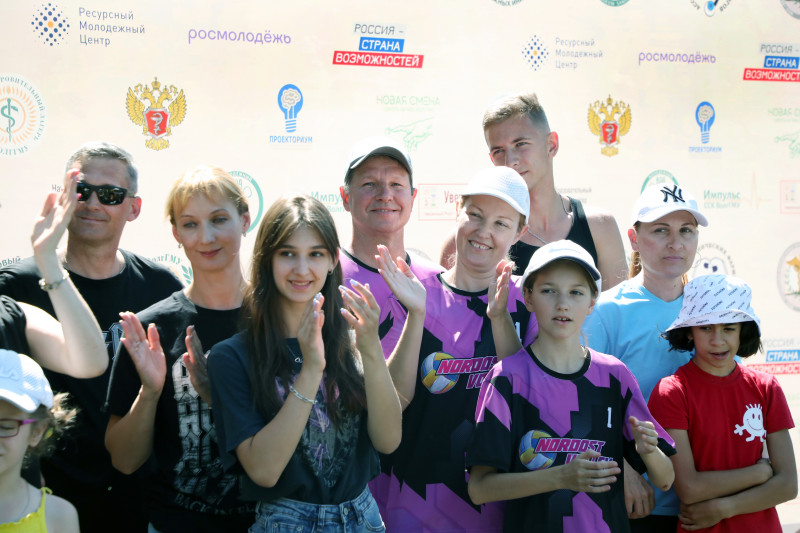 В ВолгГМУ прошли соревнования «Папа, мама, я – спортивная семья»