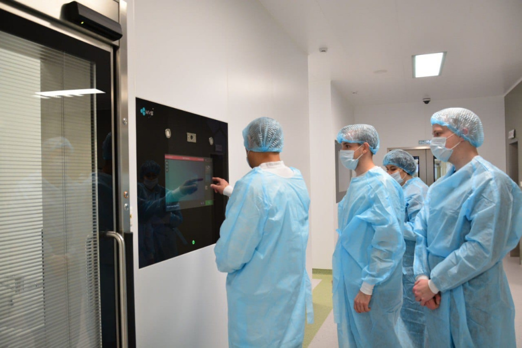 Погружение в профессию: студенты Волгоградского медицинского университета посетили ведущие медучреждения региона