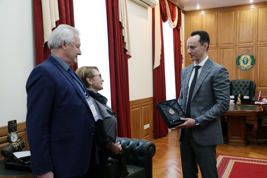  Владимир Шкарин встретился с выпускниками 1982 года