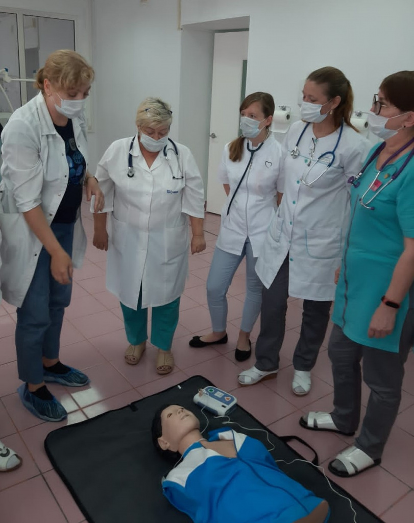 Преподаватели Института НМФО ВолгГМУ проводят выездные циклы с элементами симуляционного обучения