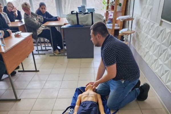 Арсений Прудаев стал участником программы Начни карьеру в ВолгГМУ.jpg