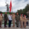 Забиров В.В. третий слева в ряду с участниками Слета.jpeg