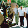 На открытии памятника «Медикам Царицына – Сталинграда – Волгограда» в 2005 году. С Дважды Героем Советского Союза, летчиком-космонавтом В. В. Горбатко.