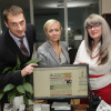 На фото справа налево: Ирина Казимирова - главный редактор газеты 