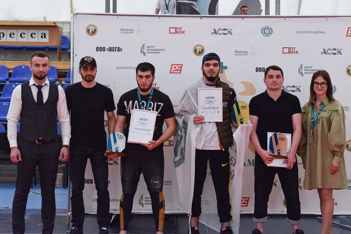 Спортсмены ВолгГМУ стали победителями в турнире по единоборствам среди медицинских и фармацевтических вузов ЮФО